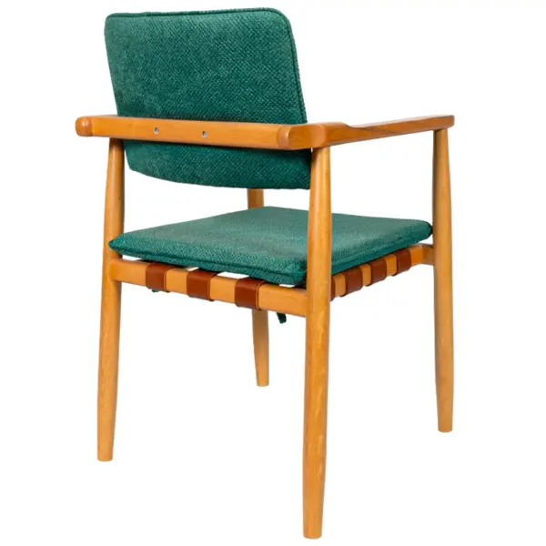 خرید صندلی غذاخوری چوبی OFR-123W نمای سه رخ پشت