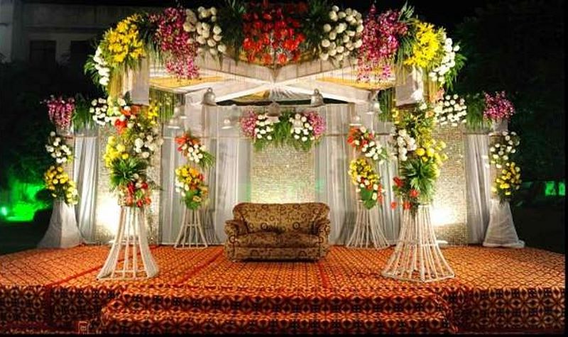 انواع استیج عروسی برای تالار و باغسرا
